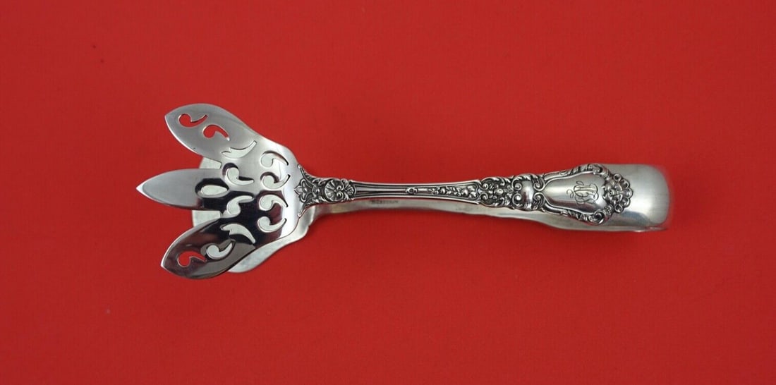 Gorham Baronial Old Sterling Silver Pastry Tong 5.5 inch: Gorham Baronial Old Sterling Silver Pastry Tong 5.5 inch This exquisite pastry tong from Gorham's Baronial Old pattern is a stunning example of fine craftsmanship in sterling silver. Measuring 5 1/2 i