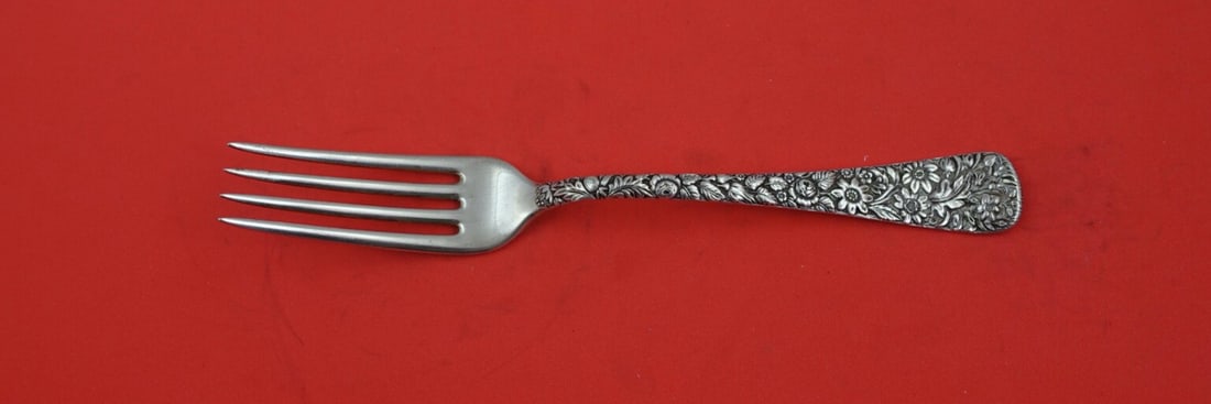 Towle Arlington Sterling Silver Fork 7 Inch Classic Design: Towle Arlington Sterling Silver Fork 7 Inch Classic Design This Arlington fork by Towle is a stunning example of craftsmanship in sterling silver, featuring a classic design that adds elegance to any