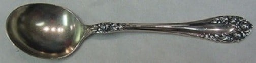 Wallace Rose Sterling Silver Preserve Spoon 7 1/8 Inches: Wallace Rose Sterling Silver Preserve Spoon 7 1/8 Inches This exquisite preserve spoon from the renowned Rose pattern by Wallace is a stunning example of sterling silver craftsmanship. Measuring 7 1/8