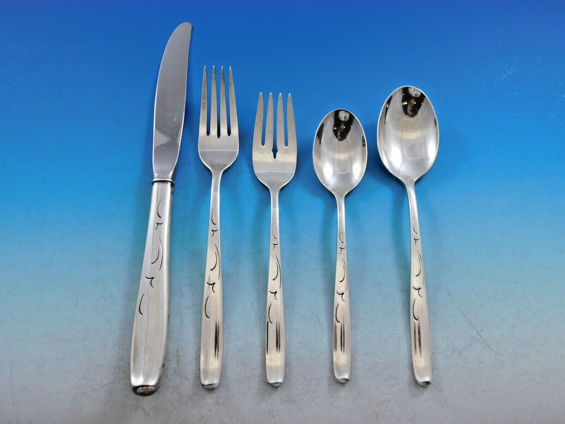 International Silver Silhouette Sterling Silver Flatware Set 40 pcs for 8: International Silver Silhouette Sterling Silver Flatware Set 40 pcs for 8 This exquisite Silhouette flatware set by International Sterling Silver is perfect for hosting elegant dinners and family gath