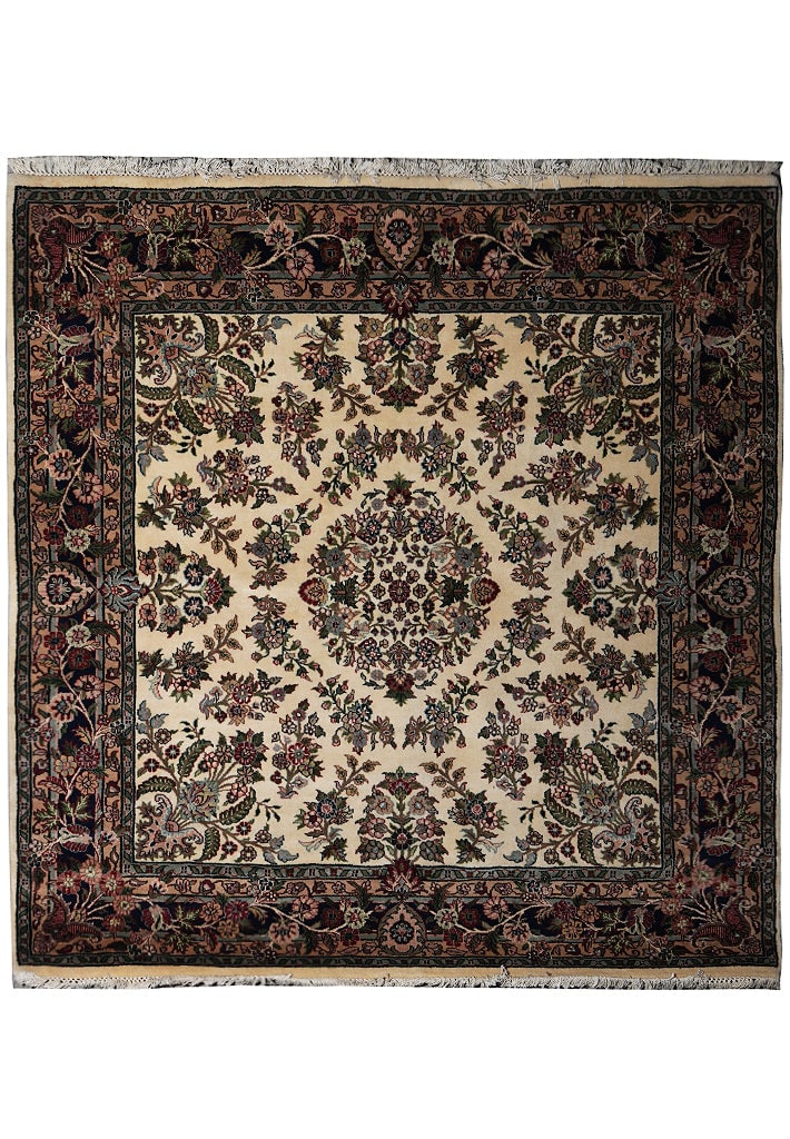 6 x 6 Handmade Wool Jaipour Area Rug Sarouk Pattern Ivory Black Green Burgundy: 6 x 6 Handmade Wool Jaipour Area Rug Sarouk Pattern Ivory Black Green Burgundy Free continental US Shipping This 6 x 6 square handmade Jaipour rug is crafted from high-quality wool using a hand-knotte