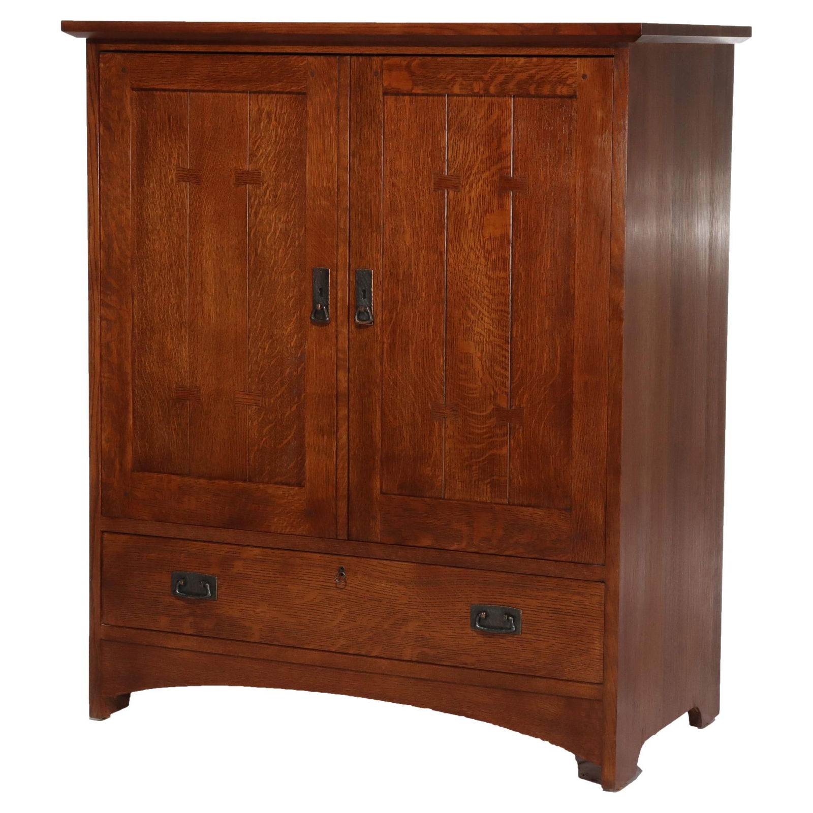 Signed Vintage Stickley Mission Oak Entertainment Center 20th Century: Signed Vintage Stickley Mission Oak Entertainment Center 20th Century This vintage Stickley Mission Oak Entertainment Center, signed and crafted in the 20th century, embodies the classic Mission style