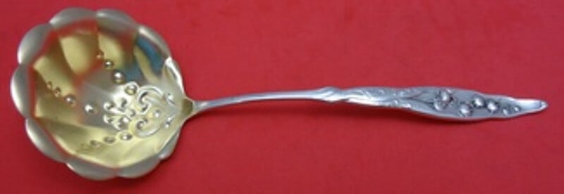 Whiting Sterling Silver Sauce Ladle Lily of the Valley 1885 Twist Design: Whiting Sterling Silver Sauce Ladle Lily of the Valley 1885 Twist Design This exquisite sauce ladle is crafted from sterling silver and features the elegant 'Lily of the Valley' pattern by Whiting, pa