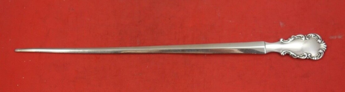 Whiting Gorham Louis XV Sterling Silver Skewer 10.5 inches: Whiting Gorham Louis XV Sterling Silver Skewer 10.5 inches This exquisite skewer showcases the elegant Louis XV pattern by Whiting Gorham, crafted from high-quality sterling silver. Measuring 10 1/2 i