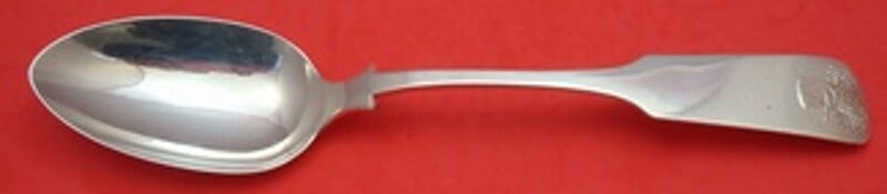 Durgin-Gorham Sheaf of Wheat Sterling Silver Soup Spoon 8 7/8": Durgin-Gorham Sheaf of Wheat Sterling Silver Soup Spoon 8 7/8" This exquisite soup spoon features the elegant Sheaf of Wheat pattern by Durgin-Gorham, crafted from high-quality sterling silver. Measur