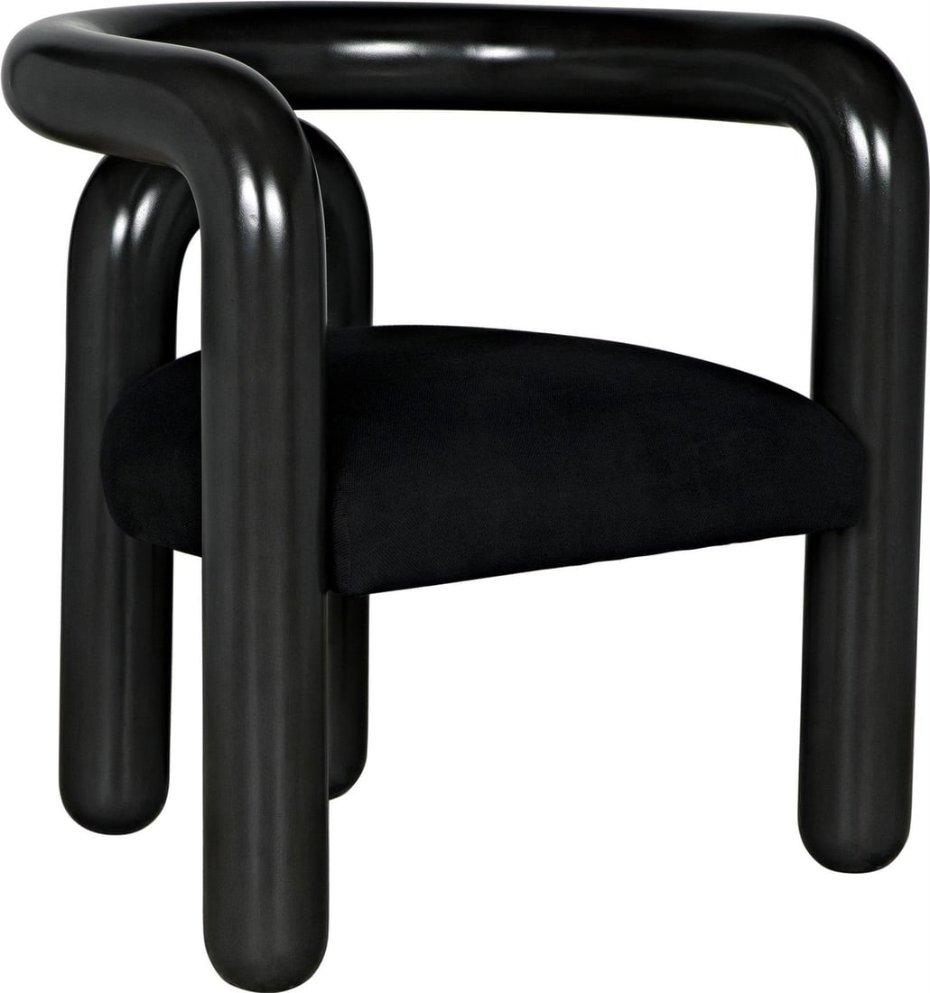 Elegant Noir Hockney Armchair in Black Pale Finish: Elegant Noir Hockney Armchair in Black Pale Finish Introducing the Traditional Hockney Armchair, a perfect blend of comfort and elegance for luxurious interiors. This chair features a sophisticated He