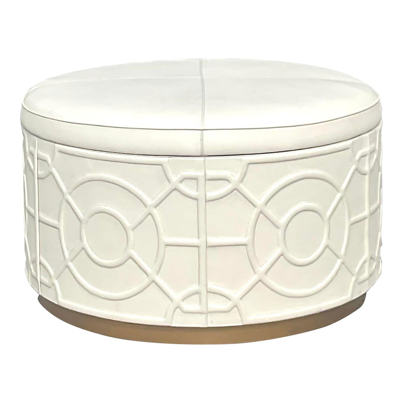 Vintage Regency Alisa Leather Ottoman Ivory Storage Decorative Piece: Vintage Regency Alisa Leather Ottoman Ivory Storage Decorative Piece Introducing a stunning vintage Regency storage ottoman, perfect for adding both elegance and functionality to your space. This piec