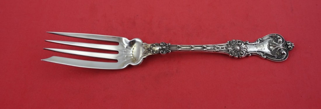 Whiting King Edward Sterling Silver Cold Meat Fork 9 1/8": Whiting King Edward Sterling Silver Cold Meat Fork 9 1/8" This exquisite serving fork, crafted in the King Edward pattern by Whiting, showcases the elegance of sterling silver. Measuring 9 1/8 inches,