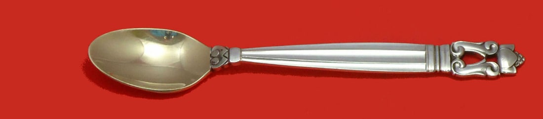 Georg Jensen Acorn Sterling Silver Infant Feeding Spoon Custom 5 3/4": Georg Jensen Acorn Sterling Silver Infant Feeding Spoon Custom 5 3/4" This custom-made infant feeding spoon from Georg Jensen features the elegant Acorn pattern, crafted from high-quality sterling sil