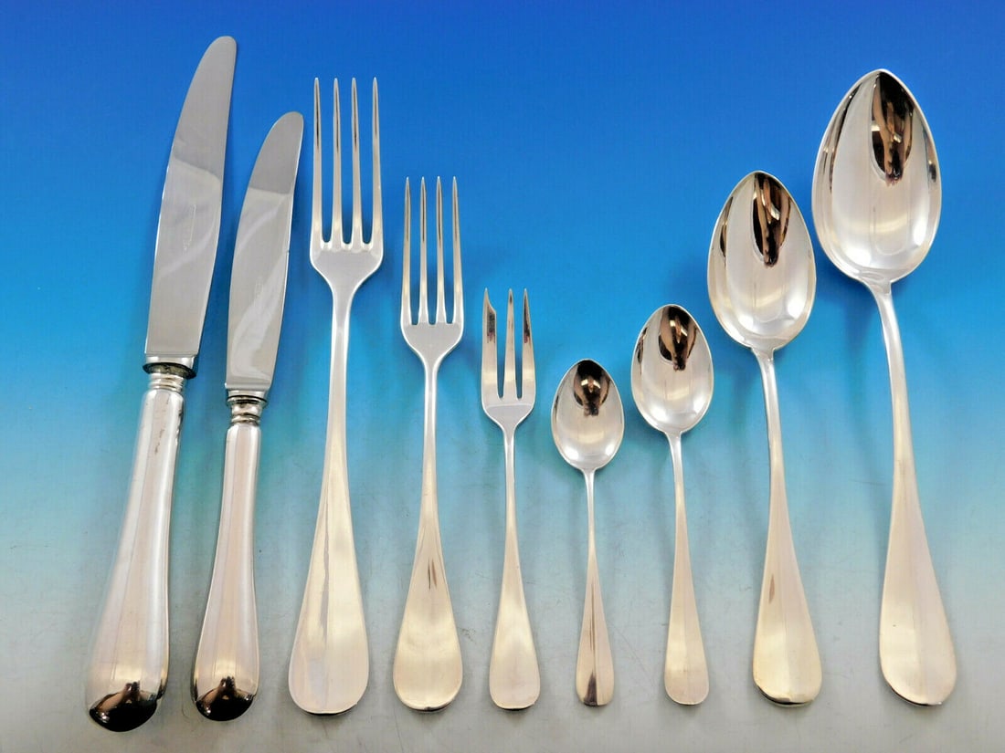 Cesa 1882 Queen Anne 800 Silver Flatware Set 56 pcs Italy: Cesa 1882 Queen Anne 800 Silver Flatware Set 56 pcs Italy This exquisite Queen Anne flatware set by Cesa 1882 combines timeless elegance with exceptional craftsmanship. Founded in 1882 in Alessandria,