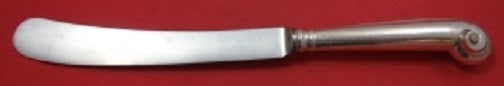 Marshall Field Onslow Sterling Silver Dinner Knife 9 5/8": Marshall Field Onslow Sterling Silver Dinner Knife 9 5/8" Experience elegance with the Onslow dinner knife from Marshall Field and Co. Crafted from high-quality sterling silver, this 9 5/8" knife feat