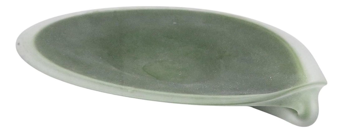 Green Murano Glass Low Bowl with Coroso Texture 1960s to 1980s: Green Murano Glass Low Bowl with Coroso Texture 1960s to 1980s This mid-century, postmodern art glass low bowl was crafted in Murano, Italy, circa 1960 to 1980. The bowl features an organic teardrop f