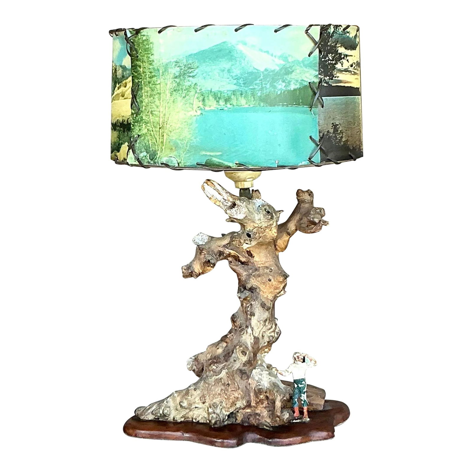 Vintage MCM Driftwood Lamp with Scenic Landscape Shade: Vintage MCM Driftwood Lamp with Scenic Landscape Shade Enhance your living space with this exquisite Vintage Mid 20th Century Driftwood Lamp featuring a beautifully designed scenic shade. The lamp's b