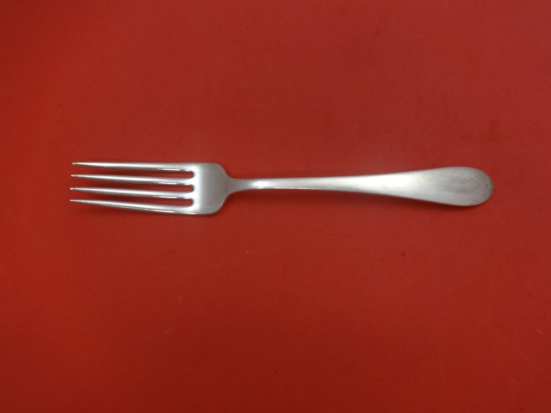 Gorham Old Colony New Sterling Silver Fork 7 1/8 Inch Heirloom: Gorham Old Colony New Sterling Silver Fork 7 1/8 Inch Heirloom This exquisite sterling silver regular fork, measuring 7 1/8 inches, features the classic Old Colony New pattern by Gorham. Crafted betwe