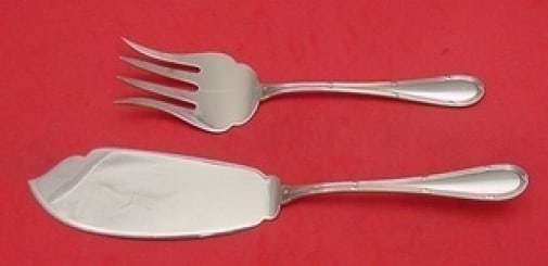 Buccellati Parma Sterling Silver Fish Set 2pc Fork 9in Server 11.25in: Buccellati Parma Sterling Silver Fish Set 2pc Fork 9in Server 11.25in Enhance your dining experience with this exquisite Parma by Buccellati Sterling Fish Set. This two-piece flat handle fish serving