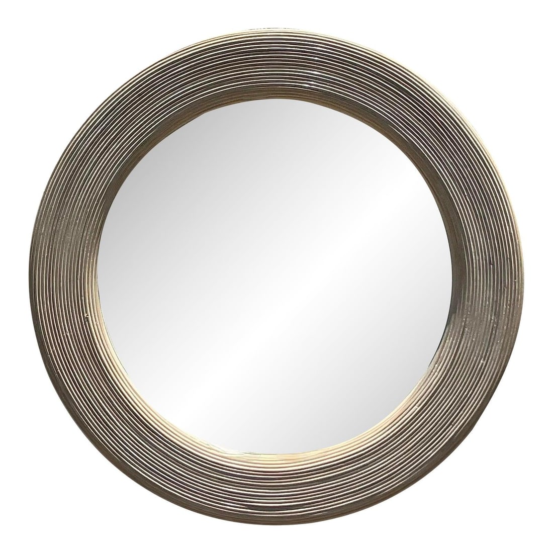 Vintage 36 Inch Coastal Washed Pencil Reed Round Mirror: Vintage 36 Inch Coastal Washed Pencil Reed Round Mirror Enhance your living space with this stunning Vintage Coastal Washed Pencil Reed Round Mirror. Crafted from bundled pencil reeds, the substantial