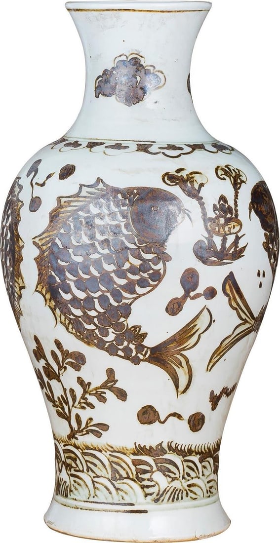 Rust Brown Handmade Lotus Flower Ceramic Vase 19H 10W 10D: Rust Brown Handmade Lotus Flower Ceramic Vase 19H 10W 10D This exquisite Traditional Handmade Lotus Flower Ceramic Vase showcases a stunning rust brown finish that beautifully highlights its intricate