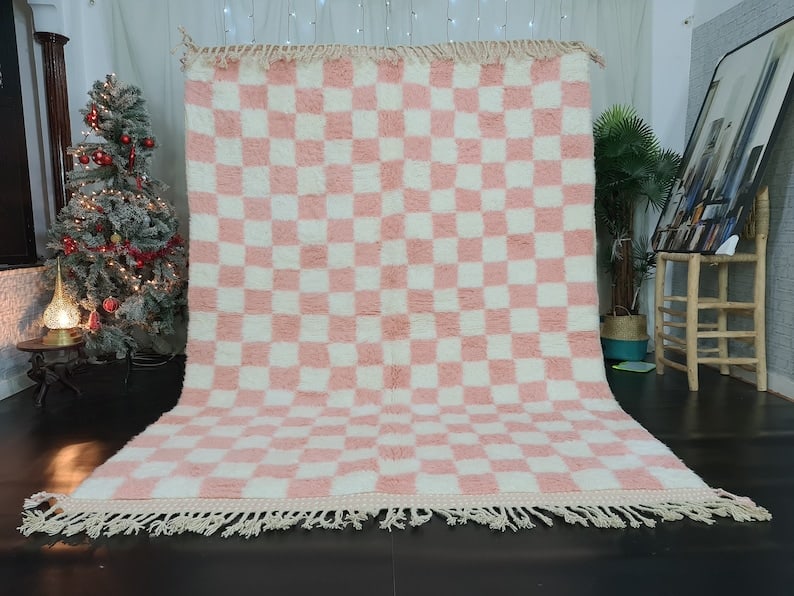 Authentic Handwoven Berber Rug 8 x 5 Feet from Morocco: Authentic Handwoven Berber Rug 8 x 5 Feet from Morocco Discover the beauty of this Stunning Elegant Rug, handwoven in the Atlas Mountains by skilled local Berber women weavers. Crafted using tradition