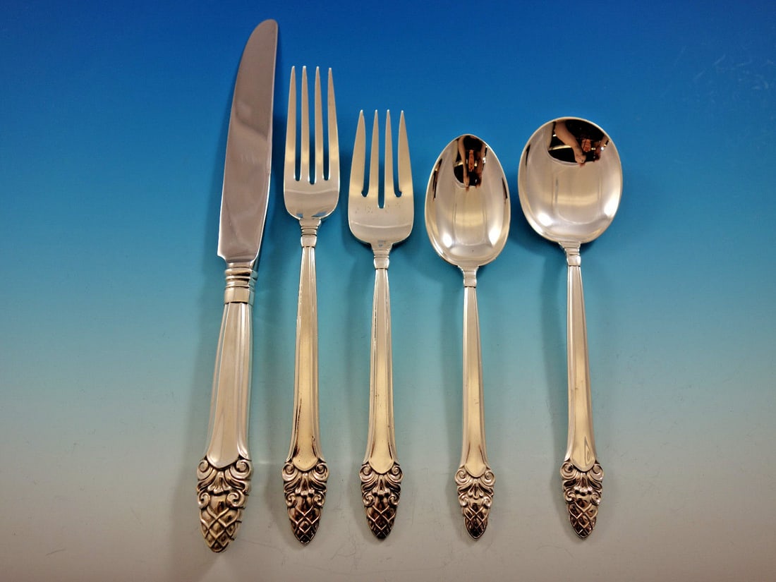 Gorham Sovereign Old Sterling Silver Flatware Set 65 Pieces for 12 with Acorn Motif: Gorham Sovereign Old Sterling Silver Flatware Set 65 Pieces for 12 with Acorn Motif This exquisite Sovereign Old flatware set by Gorham, made of sterling silver, dates back to 1941 and features a beau