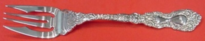 Gorham Imperial Chrysanthemum Sterling Silver Fish Fork 6.75 inches: Gorham Imperial Chrysanthemum Sterling Silver Fish Fork 6.75 inches This exquisite fish fork is part of the Imperial Chrysanthemum pattern by Gorham, crafted from high-quality sterling silver. Measuri