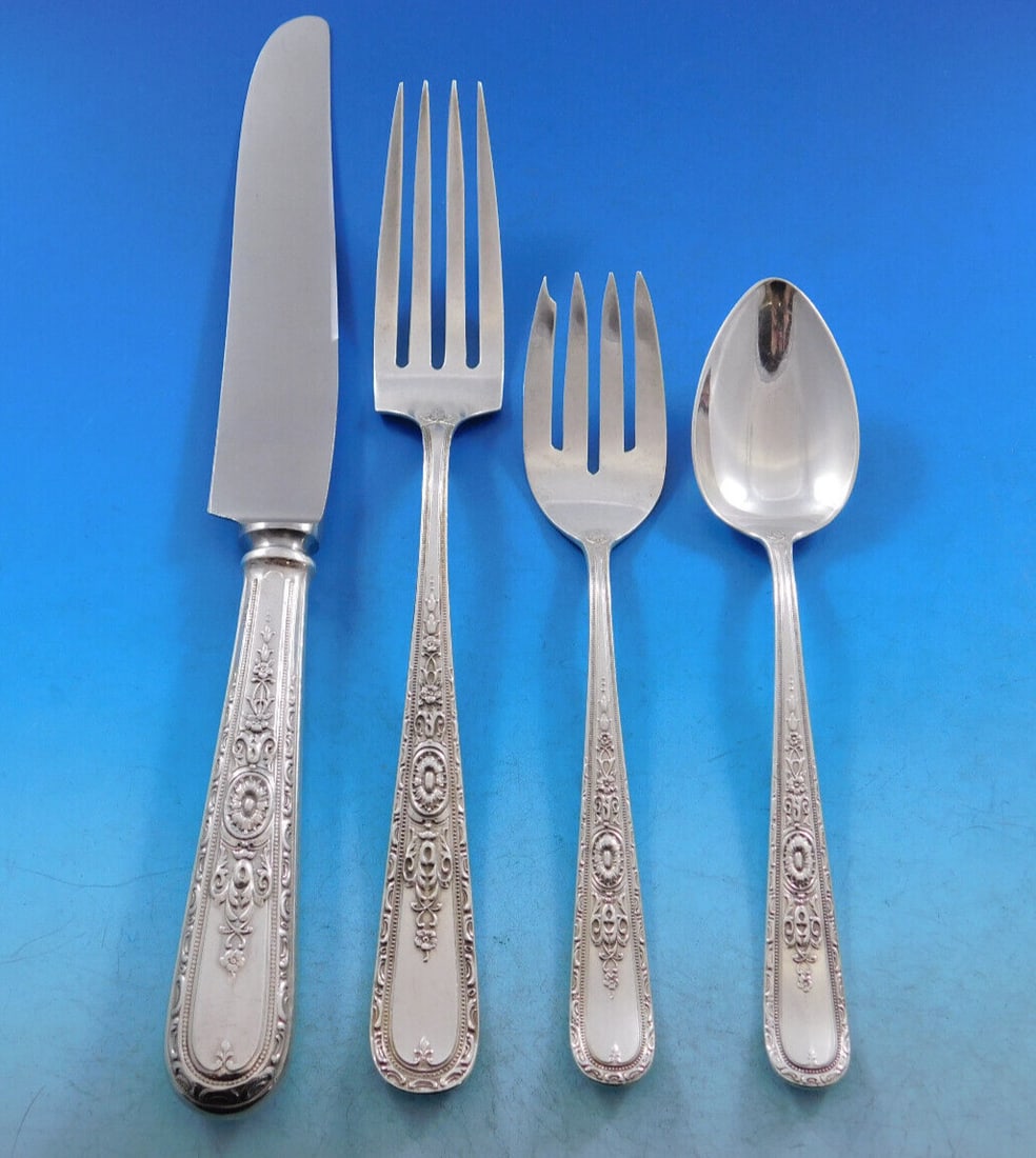 Weidlich Lady Sterling Silver Flatware Set 60 Pieces with Storage Chest: Weidlich Lady Sterling Silver Flatware Set 60 Pieces with Storage Chest This exquisite Lady Sterling flatware set by Weidlich features a total of 60 pieces crafted from high-quality sterling silver. T