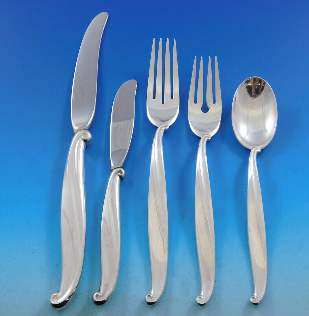 International Silver Swan Lake Flatware Set for 12 - 66 Pieces: International Silver Swan Lake Flatware Set for 12 - 66 Pieces Enhance your dining experience with this exquisite Swan Lake Sterling Silver Flatware Set by International Silver, designed for 12 servic