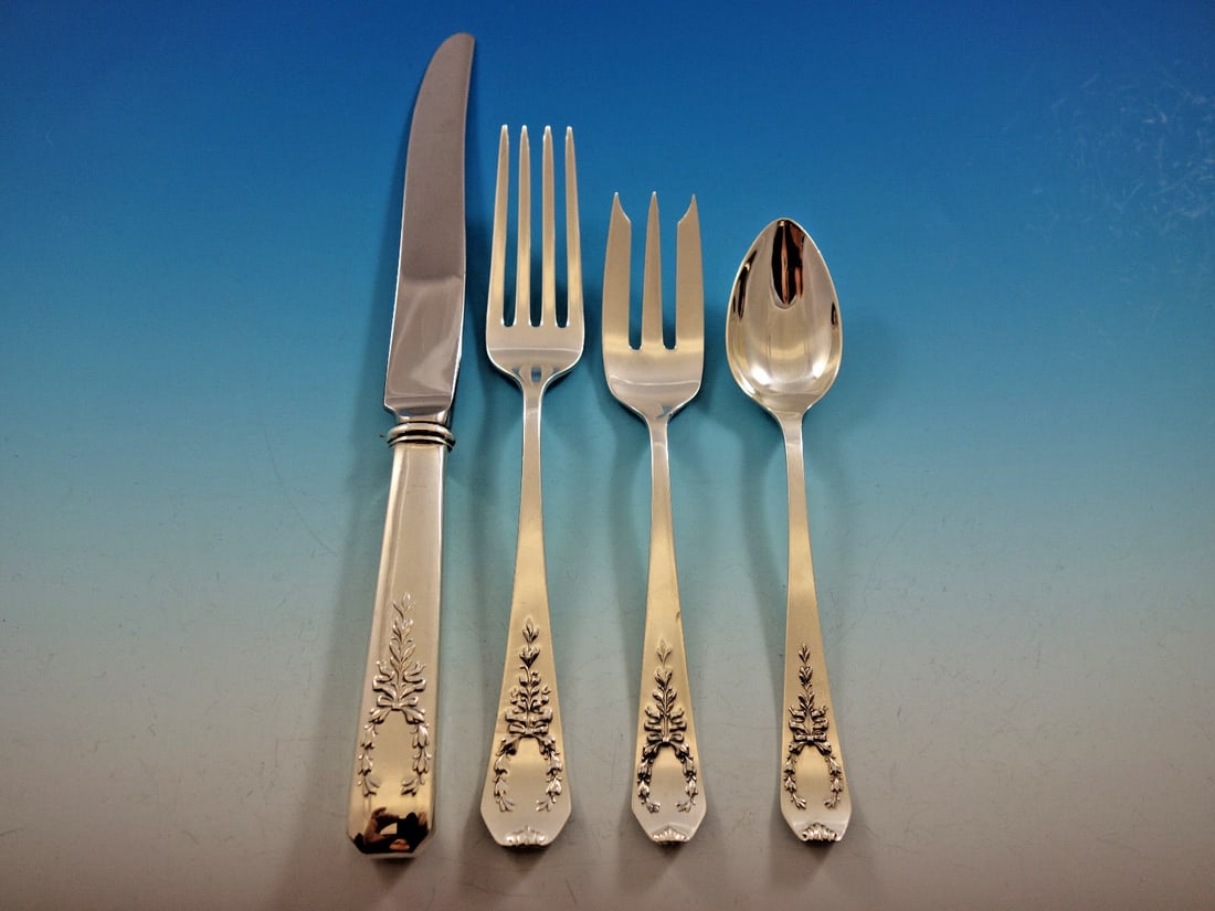 Whiting Madam Jumel Sterling Silver Flatware Set 35 pcs 8 Service with Storage Chest: Whiting Madam Jumel Sterling Silver Flatware Set 35 pcs 8 Service with Storage Chest Introducing the exquisite Madam Jumel flatware set by Whiting Manufacturing Company, a stunning collection dating f