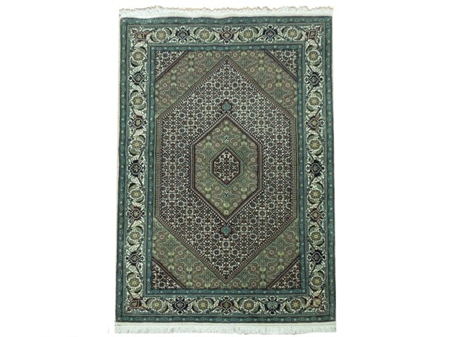 4.1 x 6.0 Red Hand-Knotted Sino-Tabriz Area Rug from India: 4.1 x 6.0 Red Hand-Knotted Sino-Tabriz Area Rug from India Free continental US Shipping Discover the timeless beauty of this hand-knotted Sino-Tabriz pattern rug, measuring 4.1 x 6.0 feet (49 x 72 inc