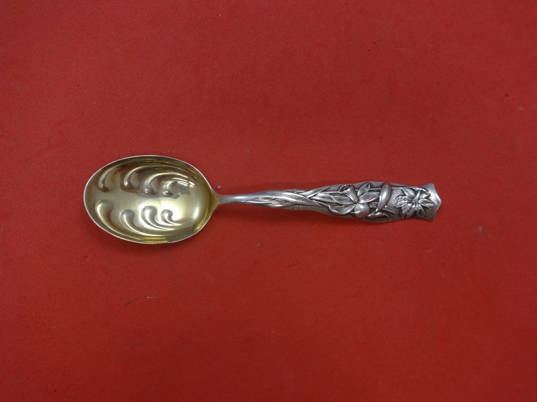 Flora by Shiebler Sterling Silver Ice Cream Spoon Gold Wash 5 1/2 inches: Flora by Shiebler Sterling Silver Ice Cream Spoon Gold Wash 5 1/2 inches Indulge in your favorite desserts with this exquisite Flora by Shiebler Sterling Silver Ice Cream Spoon. Measuring 5 1/2