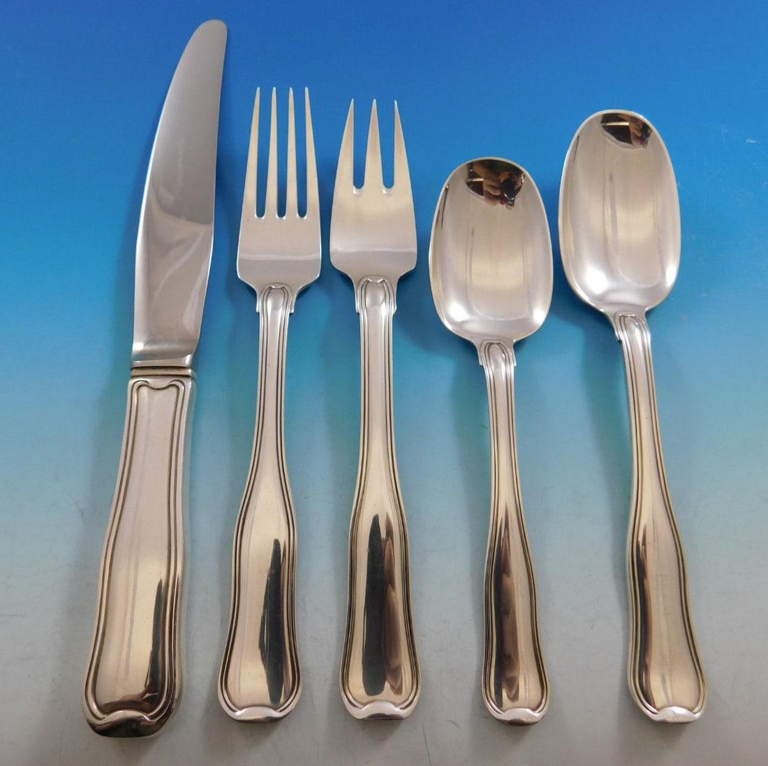 Georg Jensen Old Danish Sterling Silver Flatware Set 40 pcs for 8 with Storage Chest: Georg Jensen Old Danish Sterling Silver Flatware Set 40 pcs for 8 with Storage Chest This stunning Old Danish flatware set by Georg Jensen is a remarkable collection of sterling silver cutlery, design
