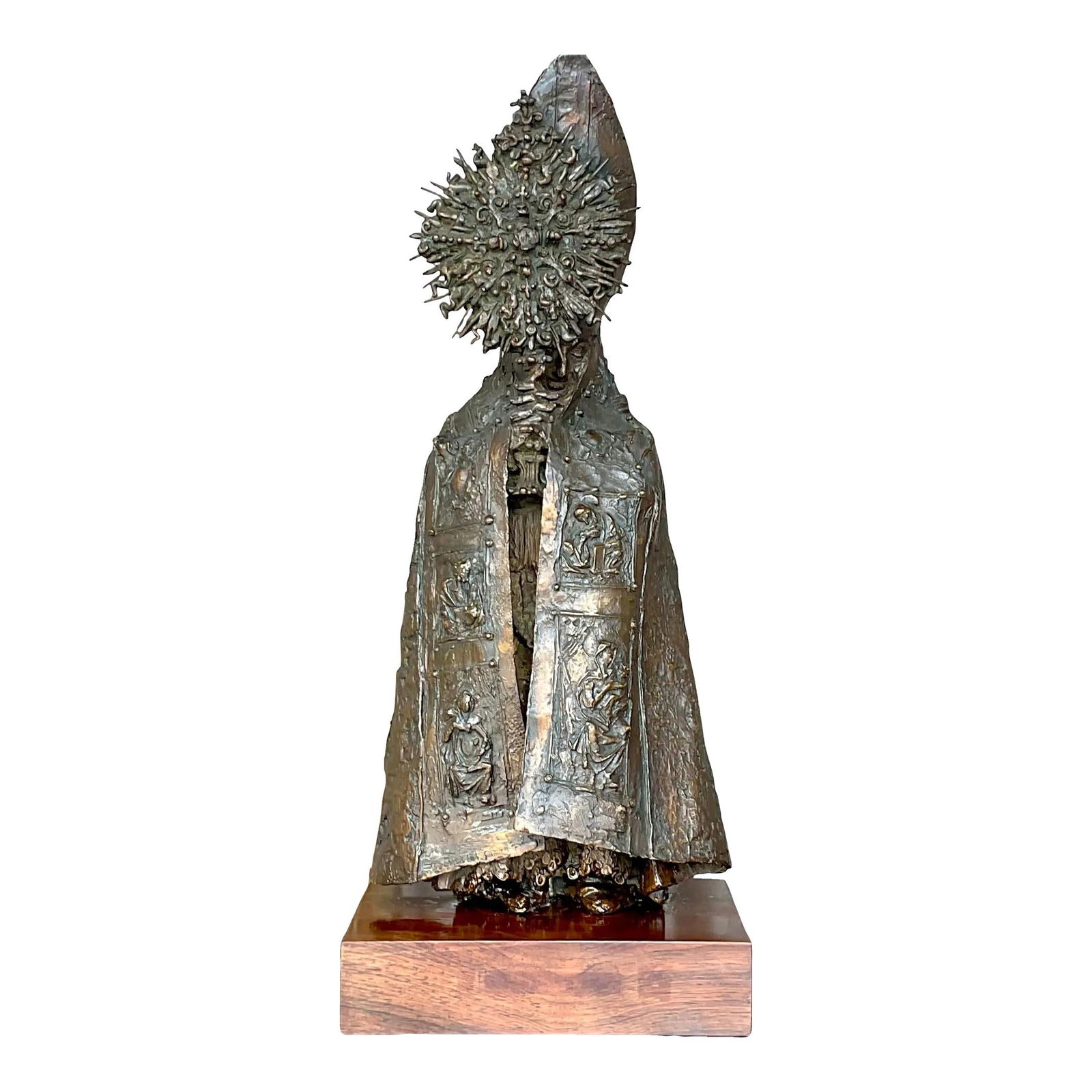 Bruno Lucchesi Vintage Boho Bronze Sculpture 21" Tall: Bruno Lucchesi Vintage Boho Bronze Sculpture 21" Tall Discover a stunning vintage Boho bronze sculpture created by renowned Italian artist Bruno Lucchesi. This exquisite piece features a captivating c