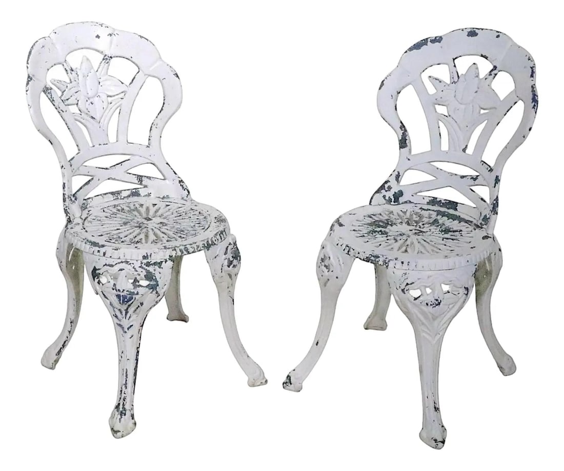 Victorian Style Cast Aluminum Garden Chairs Pair: Victorian Style Cast Aluminum Garden Chairs Pair This delightful pair of cast aluminum garden chairs showcases a charming Victorian style, dating back to the mid-20th century. They are structurally so