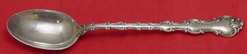 Gorham Strasbourg Sterling Silver Serving Spoon 12 1/4 Inch: Gorham Strasbourg Sterling Silver Serving Spoon 12 1/4 Inch Presenting a stunning Strasbourg pattern stuffing spoon crafted by Gorham, made from high-quality sterling silver. This elegant serving spoo