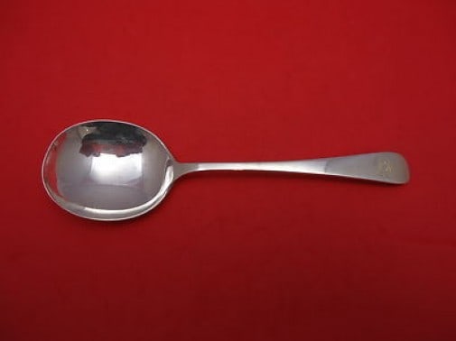 Gorham Covington Sterling Silver Gumbo Soup Spoon 6.75 Inch: Gorham Covington Sterling Silver Gumbo Soup Spoon 6.75 Inch This exquisite gumbo soup spoon is crafted from sterling silver and features the elegant Covington pattern by Gorham. Measuring 6 3/4 inches