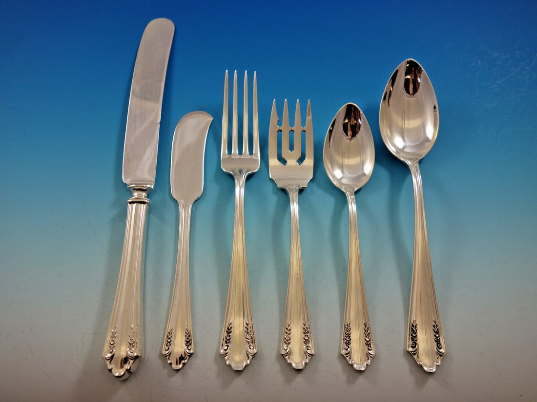 Scarce Alvin Sterling Silver Shenandoah Flatware Set 45 Pieces with Storage Chest: Scarce Alvin Sterling Silver Shenandoah Flatware Set 45 Pieces with Storage Chest Discover the elegance of the rare Shenandoah flatware set by Alvin, crafted in sterling silver and dating from circa 1