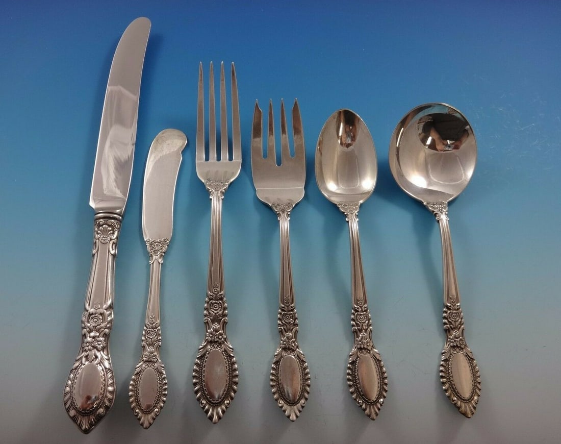 Reed & Barton Guildhall Sterling Silver Flatware Set for 8 48 Pcs with Storage Chest: Reed & Barton Guildhall Sterling Silver Flatware Set for 8 48 Pcs with Storage Chest This exquisite Guildhall flatware set by Reed & Barton is crafted from high-quality sterling silver, perfect for el