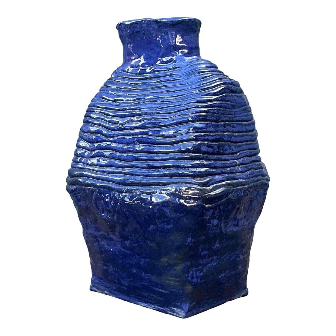 Handcrafted Vintage Boho Ceramic Coil Vase in Deep Blue: Handcrafted Vintage Boho Ceramic Coil Vase in Deep Blue This striking vintage studio pottery vase features a beautifully handbuilt coil design, celebrating the organic charm and artistic freedom of Bo