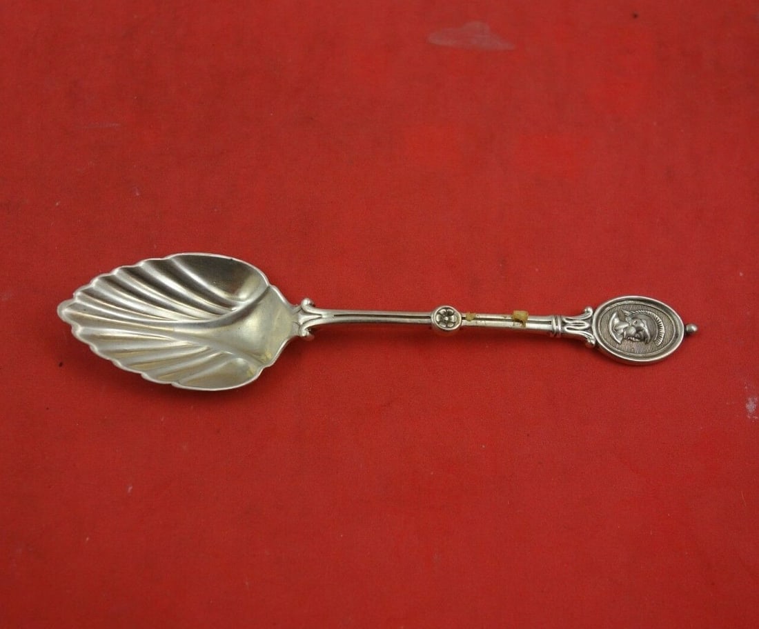 Wendt Sterling Silver Ice Cream Spoon Medallion Pattern Leaf Design 4 1/4": Wendt Sterling Silver Ice Cream Spoon Medallion Pattern Leaf Design 4 1/4" This exquisite ice cream spoon, crafted by Wendt, features a beautiful leaf shape design and is made of high-quality sterling
