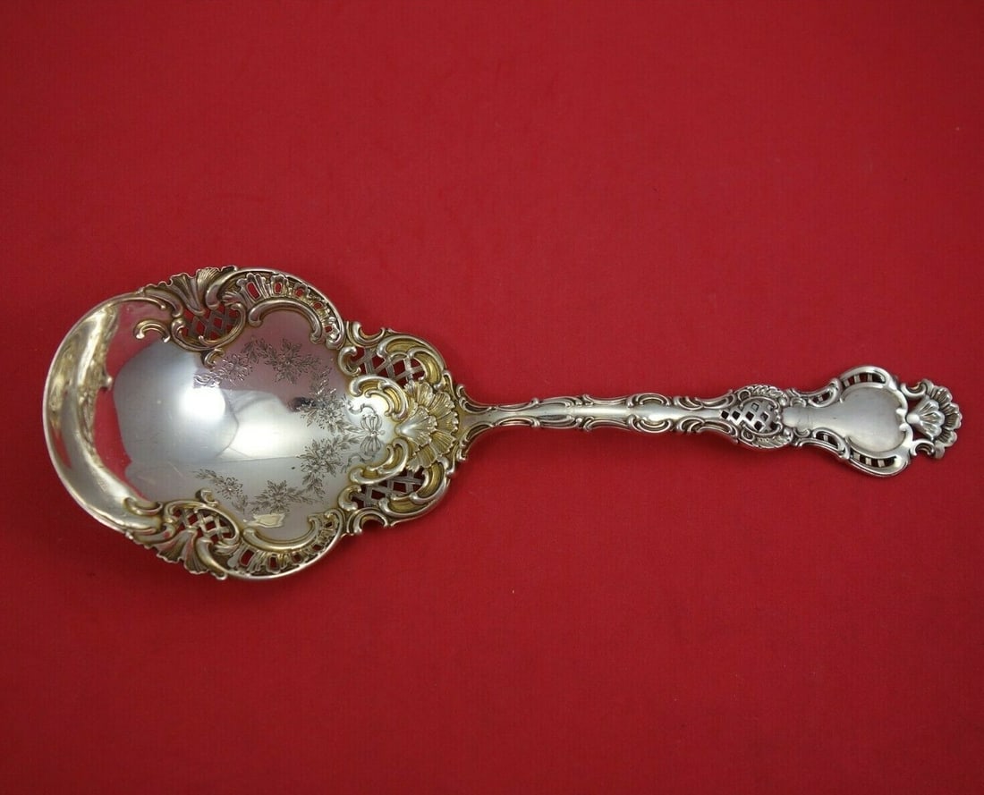 Durgin Regent Sterling Silver Bright-Cut Serving Spoon 9 5/8": Durgin Regent Sterling Silver Bright-Cut Serving Spoon 9 5/8" This exquisite vegetable serving spoon from the Regent pattern by Durgin showcases the elegance of early 20th-century design. Measuring 9