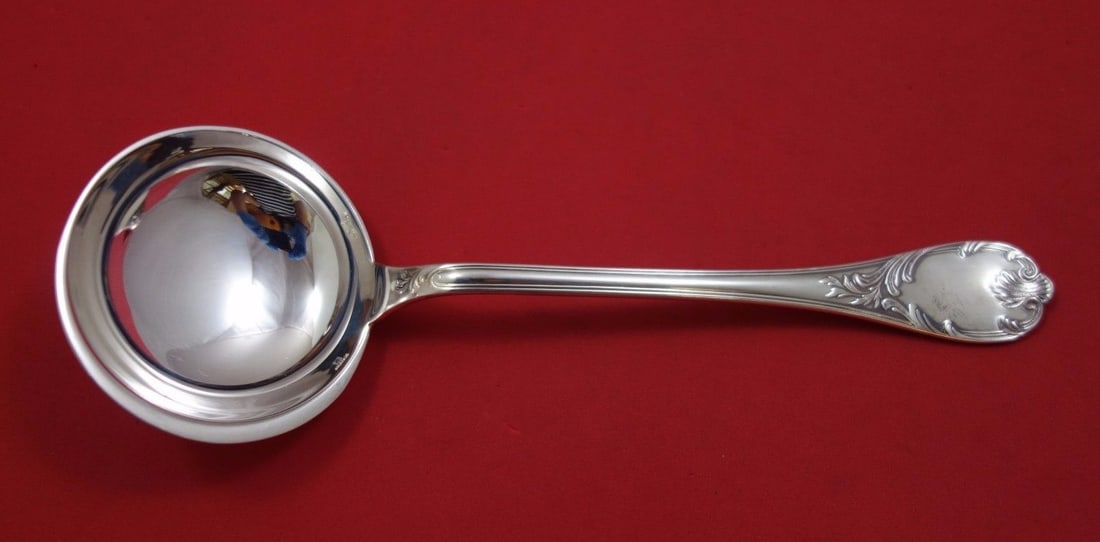 Marly Christofle Silverplate Soup Ladle Small 9 1/4": Marly Christofle Silverplate Soup Ladle Small 9 1/4" Introducing the Marly by Christofle Silverplate Soup Ladle, a stunning piece from the renowned maker Christofle, crafted between 1850 and 1899. Thi