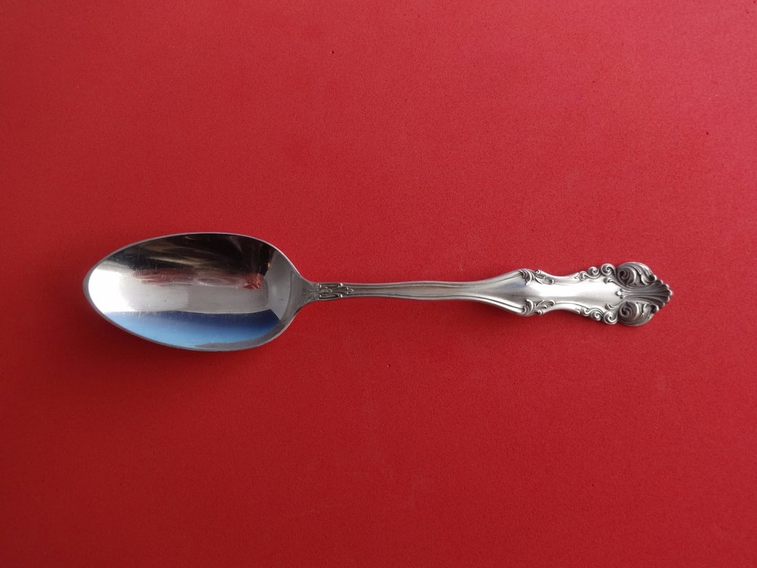 Frank Smith George VI Richfield Sterling Silver Serving Spoon 8": Frank Smith George VI Richfield Sterling Silver Serving Spoon 8" This elegant 8" serving spoon is crafted from fine sterling silver and features the George VI aka Richfield pattern by Frank Smith. The