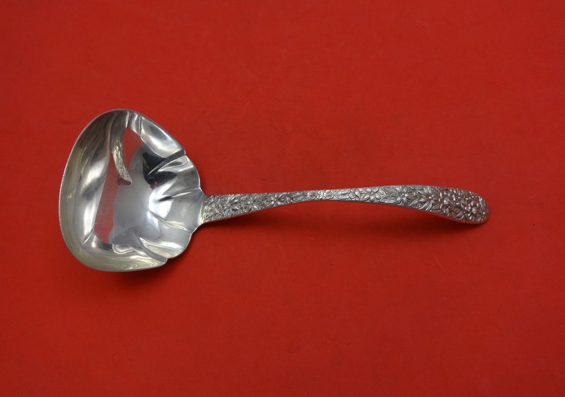 Manchester Sterling Silver Southern Rose 9 Inch Soup Ladle: Manchester Sterling Silver Southern Rose 9 Inch Soup Ladle This exquisite 9" soup ladle is crafted from high-quality sterling silver, featuring the elegant Southern Rose pattern by Manchester. The lad