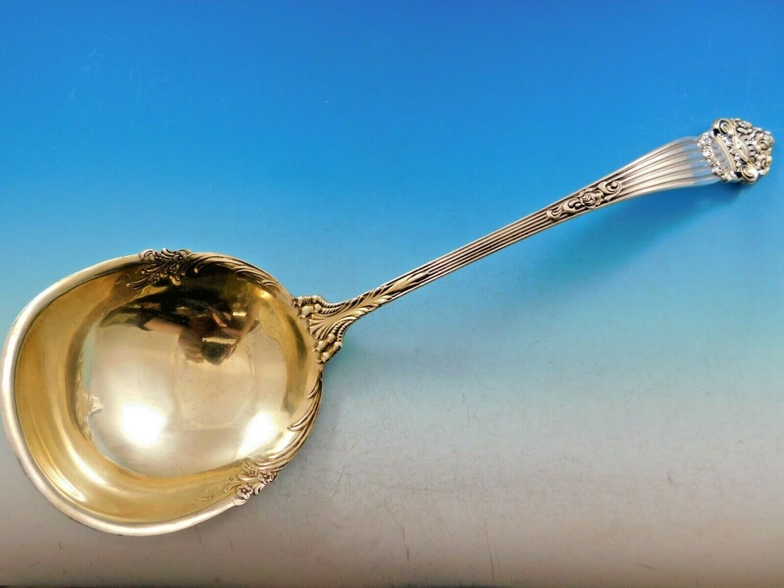 Towle Georgian Sterling Silver Soup Ladle Gold Washed 14 Inch Floral Design: Towle Georgian Sterling Silver Soup Ladle Gold Washed 14 Inch Floral Design This exquisite Georgian soup ladle by Towle is crafted from sterling silver and features a stunning gold-washed bowl. Measur