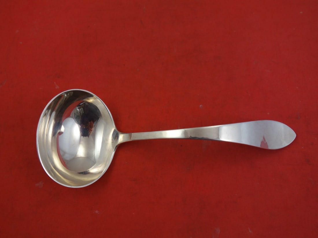Vintage 6 Inch Sterling Silver Gravy Ladle by Porter Blanchard: Vintage 6 Inch Sterling Silver Gravy Ladle by Porter Blanchard This vintage gravy ladle by Porter Blanchard features a classic pointed design, crafted from high-quality sterling silver. Measuring 6 in