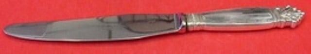Georg Jensen Acanthus Sterling Silver Dinner Knife 9 Inch Short Handle: Georg Jensen Acanthus Sterling Silver Dinner Knife 9 Inch Short Handle This exquisite dinner knife features a short handle, crafted in the elegant Acanthus pattern by Georg Jensen. Made from high-qual