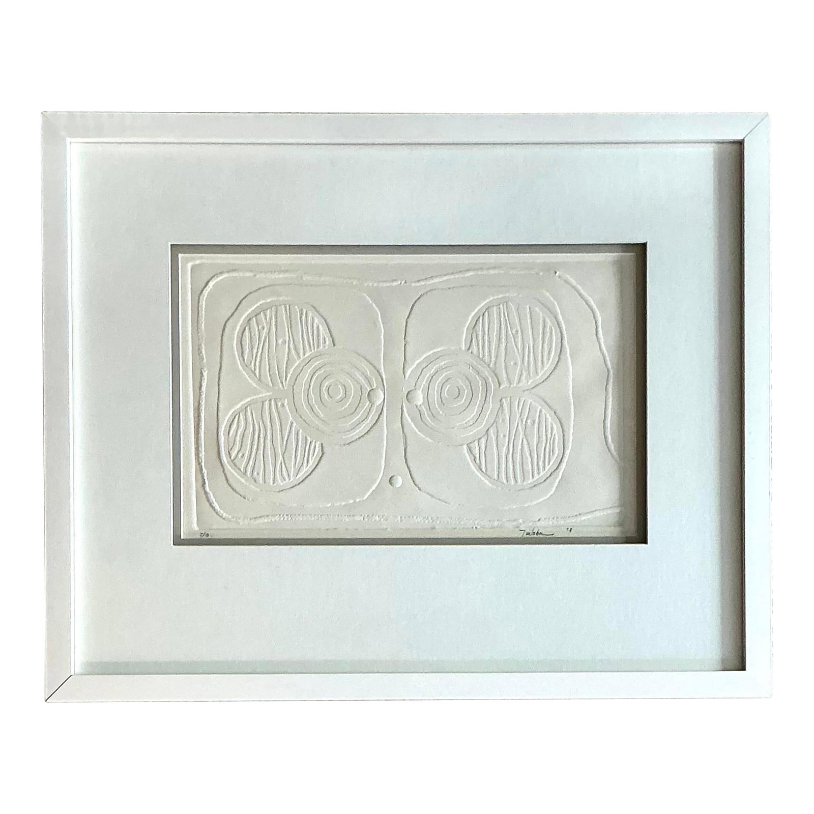 Limited Edition Vintage Boho Numbered Lithograph Artwork 21.25 x 17.25: Limited Edition Vintage Boho Numbered Lithograph Artwork 21.25 x 17.25 Add a touch of vintage charm to your decor with this Vintage Boho Numbered Molded Paper Lithograph. This limited-edition piece sh