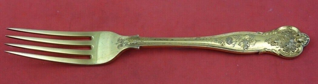 Bright Vine Sterling Silver Fork by Various English Makers 7 3/8 inches: Bright Vine Sterling Silver Fork by Various English Makers 7 3/8 inches This elegant fork features the intricate Bright Vine pattern, crafted by various English makers. Made from high-quality sterling