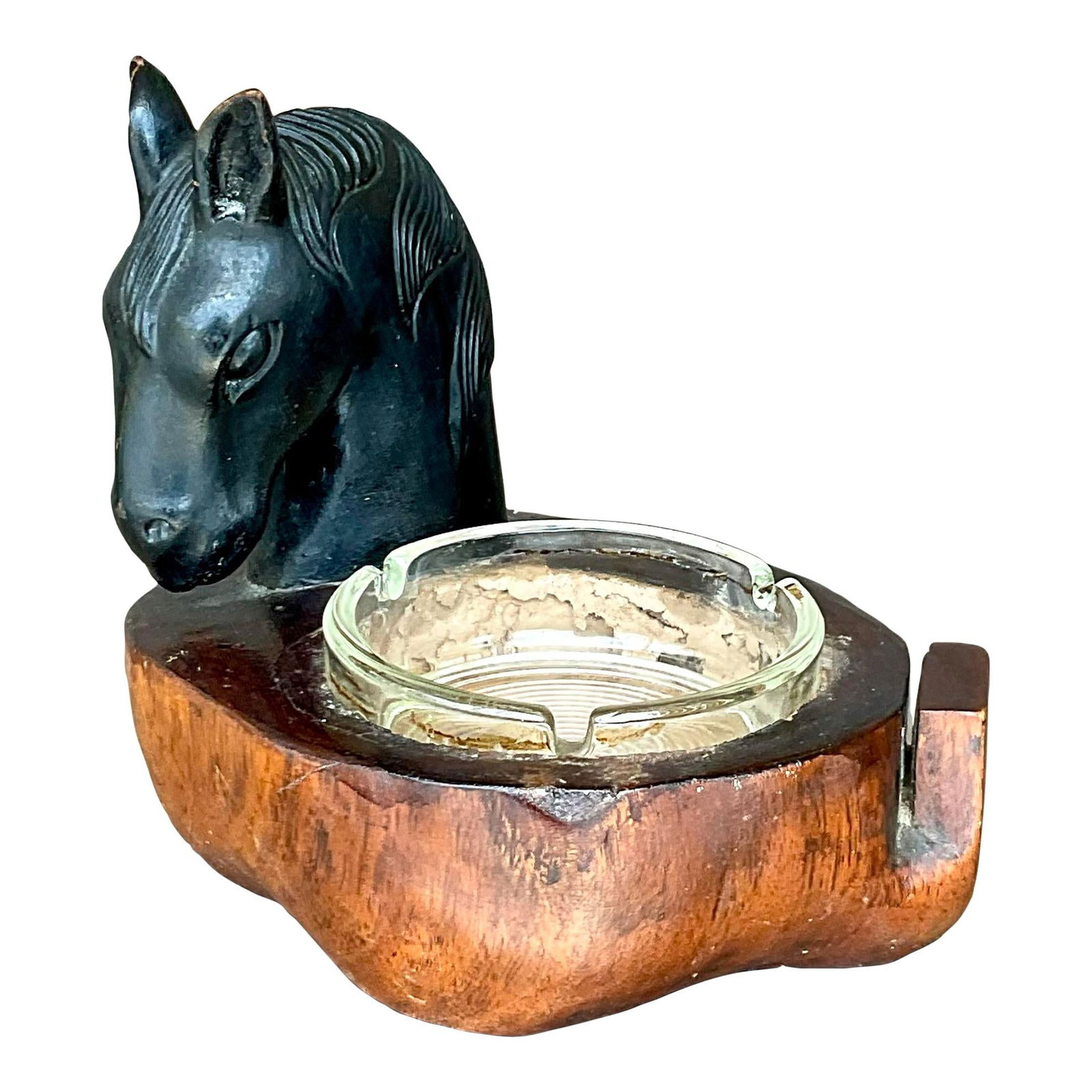 Vintage Boho Ceramic Horsehead Ashtray Black 5x6x6: Vintage Boho Ceramic Horsehead Ashtray Black 5x6x6 Add a unique touch to your decor with this Vintage Boho Ceramic Horsehead Ashtray. This piece combines rustic charm with retro style, making it a per