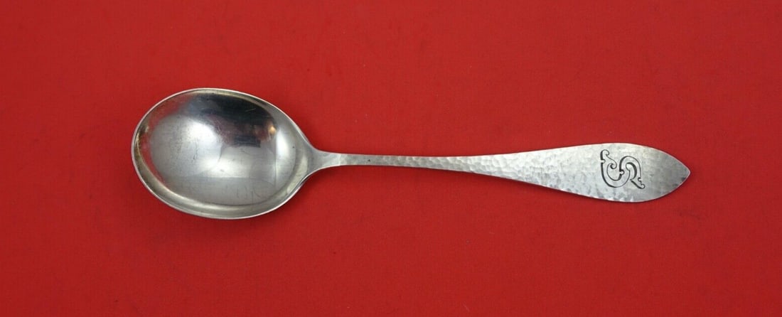 Lunt Jefferson Hand Hammered Sterling Silver Gumbo Spoon 7 Inch: Lunt Jefferson Hand Hammered Sterling Silver Gumbo Spoon 7 Inch This exquisite gumbo spoon features the Jefferson Hand Hammered pattern by Lunt, crafted from high-quality sterling silver. The spoon me