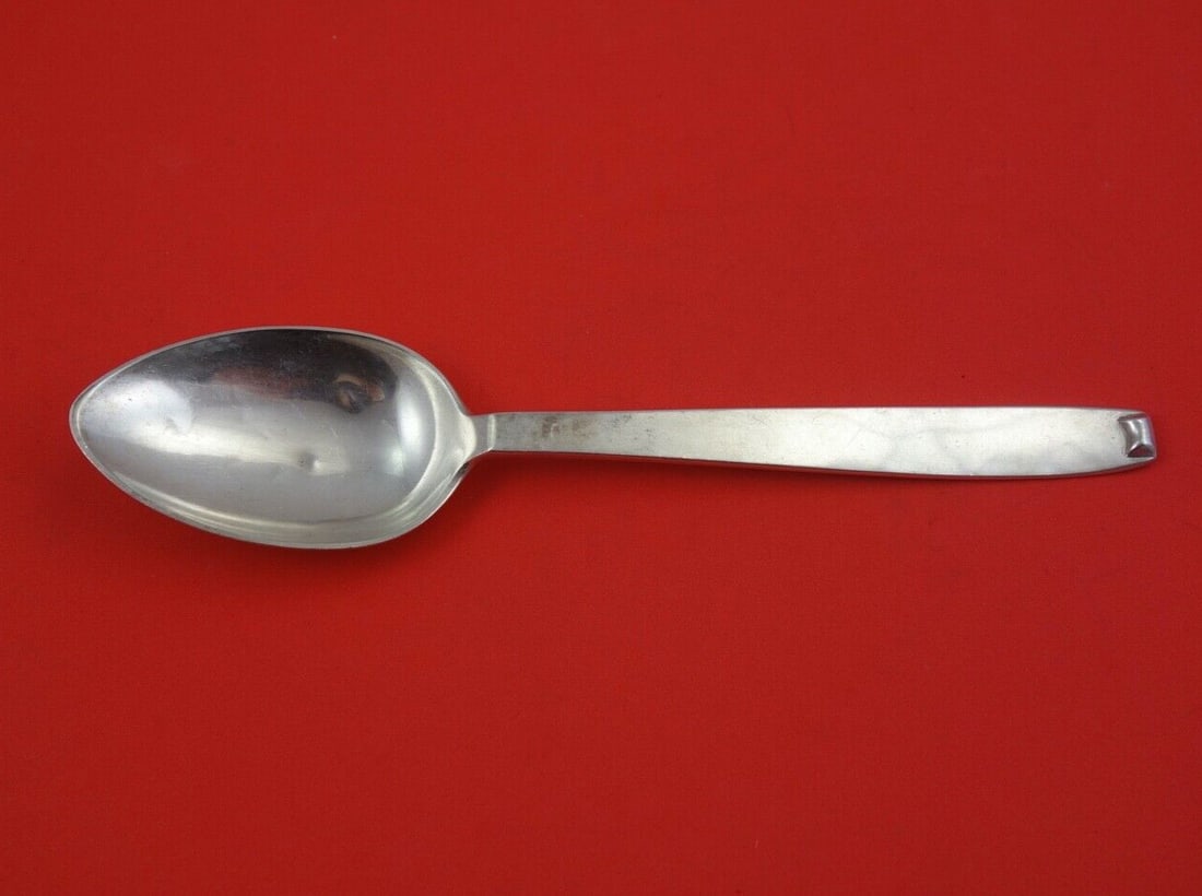 Porter Blanchard Nordic Sterling Silver Serving Spoon 8.5 inches: Porter Blanchard Nordic Sterling Silver Serving Spoon 8.5 inches This exquisite serving spoon from the Nordic pattern by Porter Blanchard is crafted from high-quality sterling silver. Measuring 8 1/2